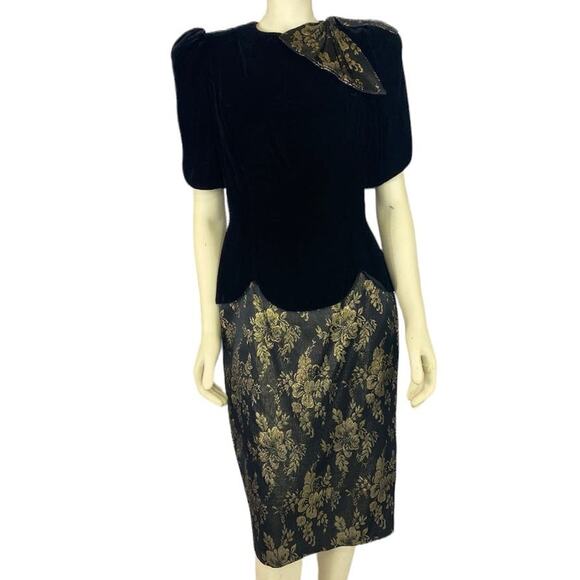 Vintage 80s Scott McClintock Black Velvet Gold Floral Open Back Dress size 10 - Picture 3 of 16